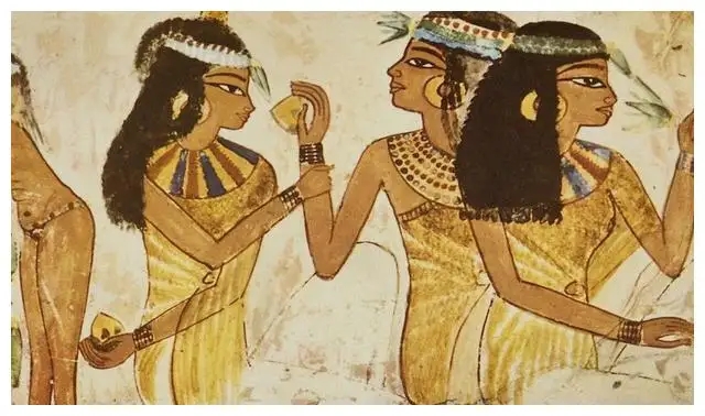 古埃及壁画上，就能看到挖鼻孔的画面